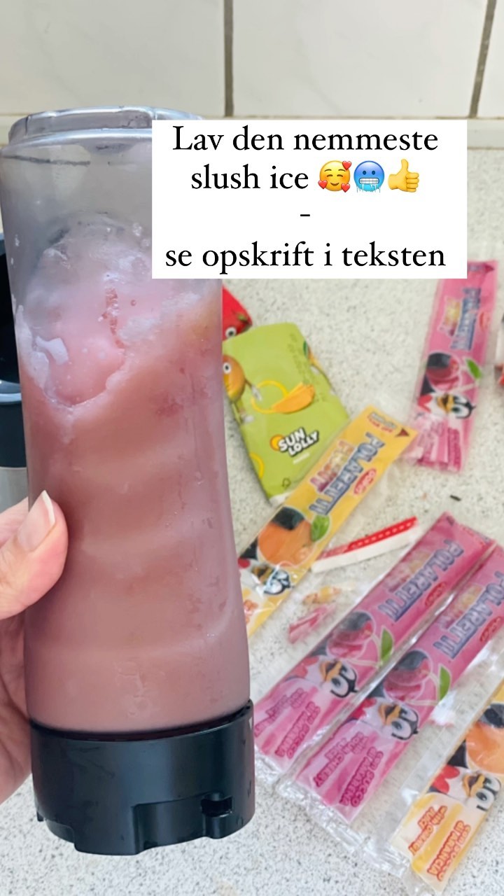 Tag en ven/veninde - som vil elske dette nemme trick 😃🥶🧊🥤
Lav super nemt din egen slush ice - et stort hit hos mine børn.
Genialt når det er varmt eller hvis børnene er syge og har brug for væske lidt af gangen 😉
OPSKRIFT (1 person) 🧊🥤:
- 2 sodavandsis eks Sun lolly
- en smule vand
Kom i en blender og blend godt sammen. Du kan varierer mængden af vand alt efter hvor tynd, du ønsker den.
💡 Husk at du kan gemme opslaget nederst i højre hjørne på bogmærket
#drikke #is #slushice #sodavandsis #nemmad #instafood #børnevenligmad #aftensmad #mellemmåltid #snack #drik #sommermad #summer #aftensmad #deldinmad #glutenfree #glutenfri #sundmad #sundmat #healthyfood