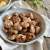 smagfulde kyllingefrikadeller med feta og soltørret tomat