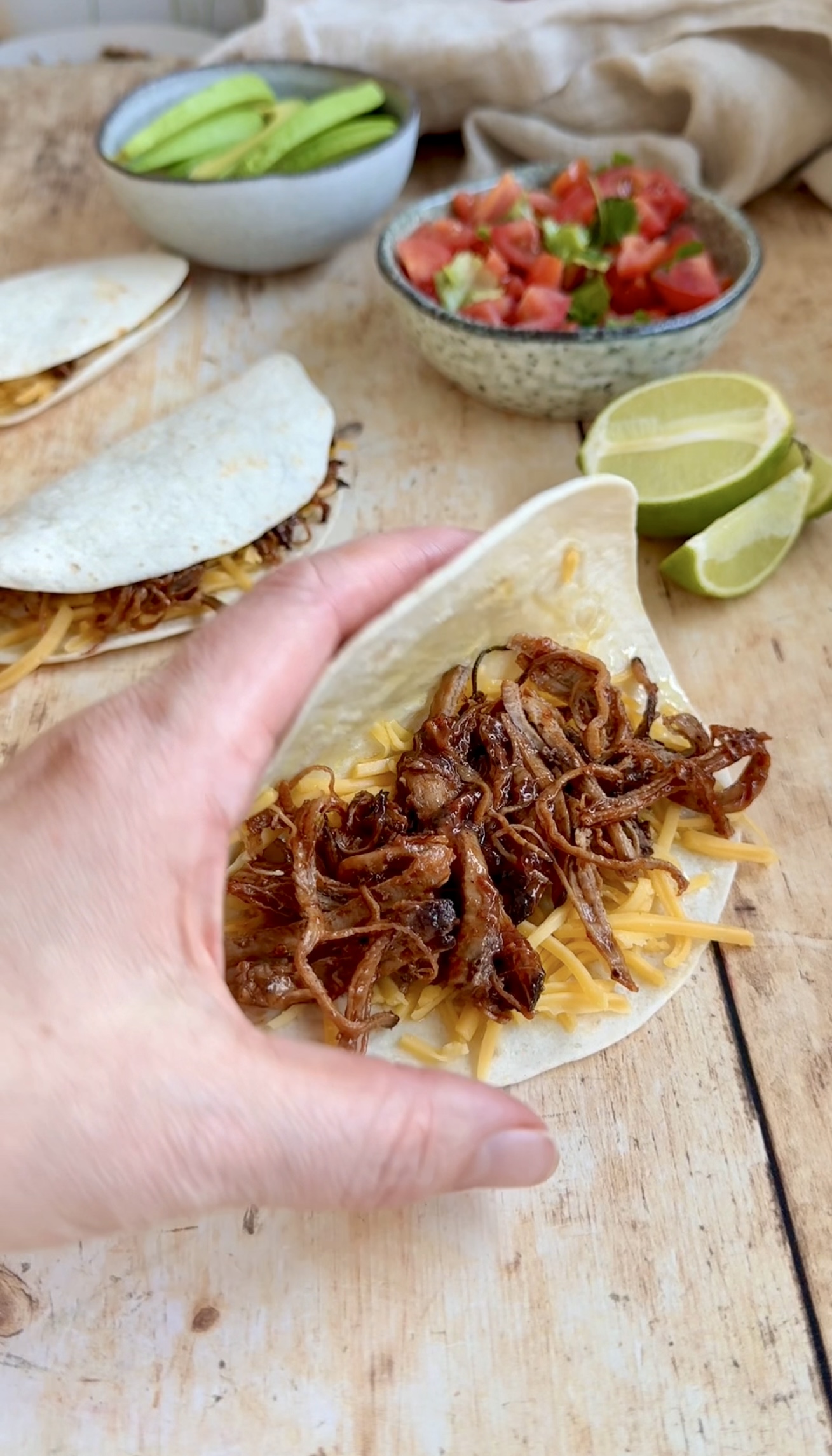 Sprød tortilla med oksekød og smeltet chedda 6