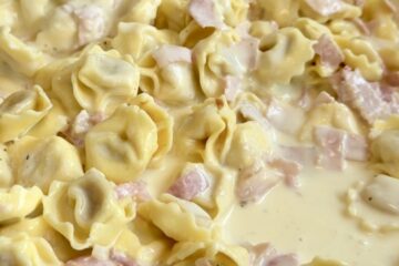 tortellini med skinke og fløde