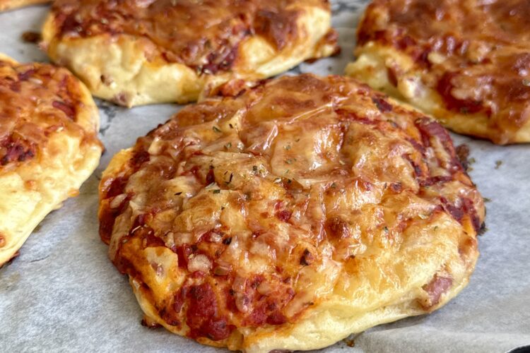 hytteost foccacia
