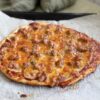 pizzabund med hytteost