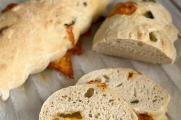 flutes med cheddar og jalapenos