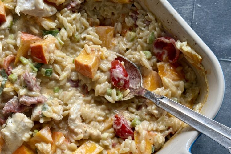 One pan opskrift med orzo, kylling og græskar 2