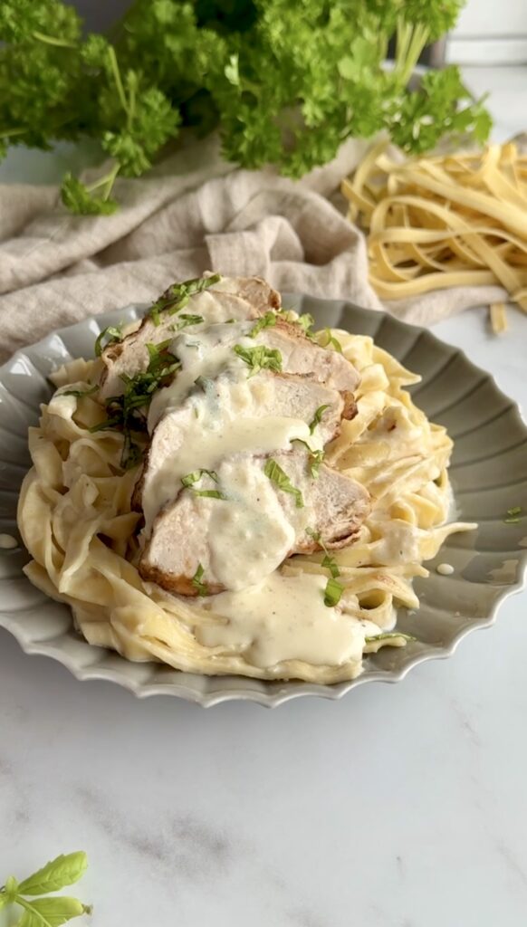 Pasta Alfredo med kylling