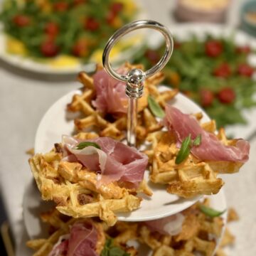 Sprøde cheddar vafler