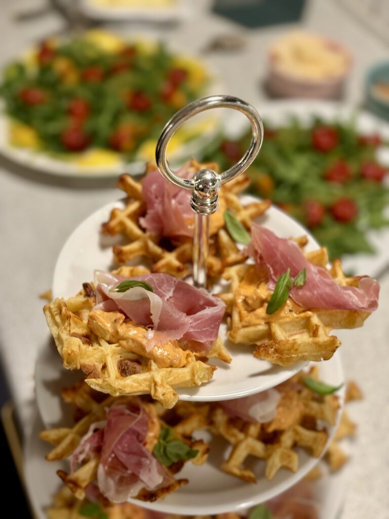 Sprøde cheddar vafler