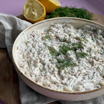 cremet tunsalat med æg