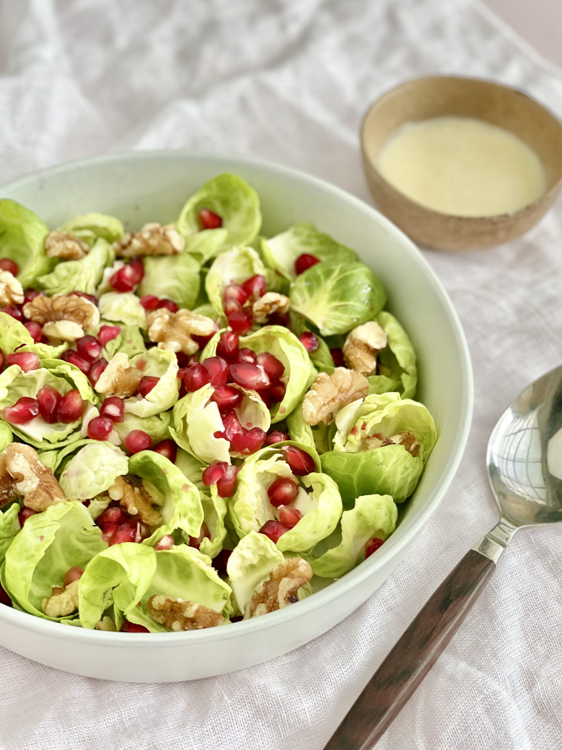 Rosenkålssalat med mormordressing