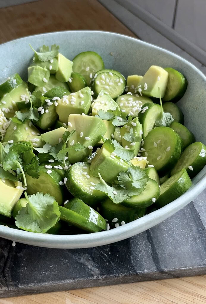 agurkesalat med avokado 