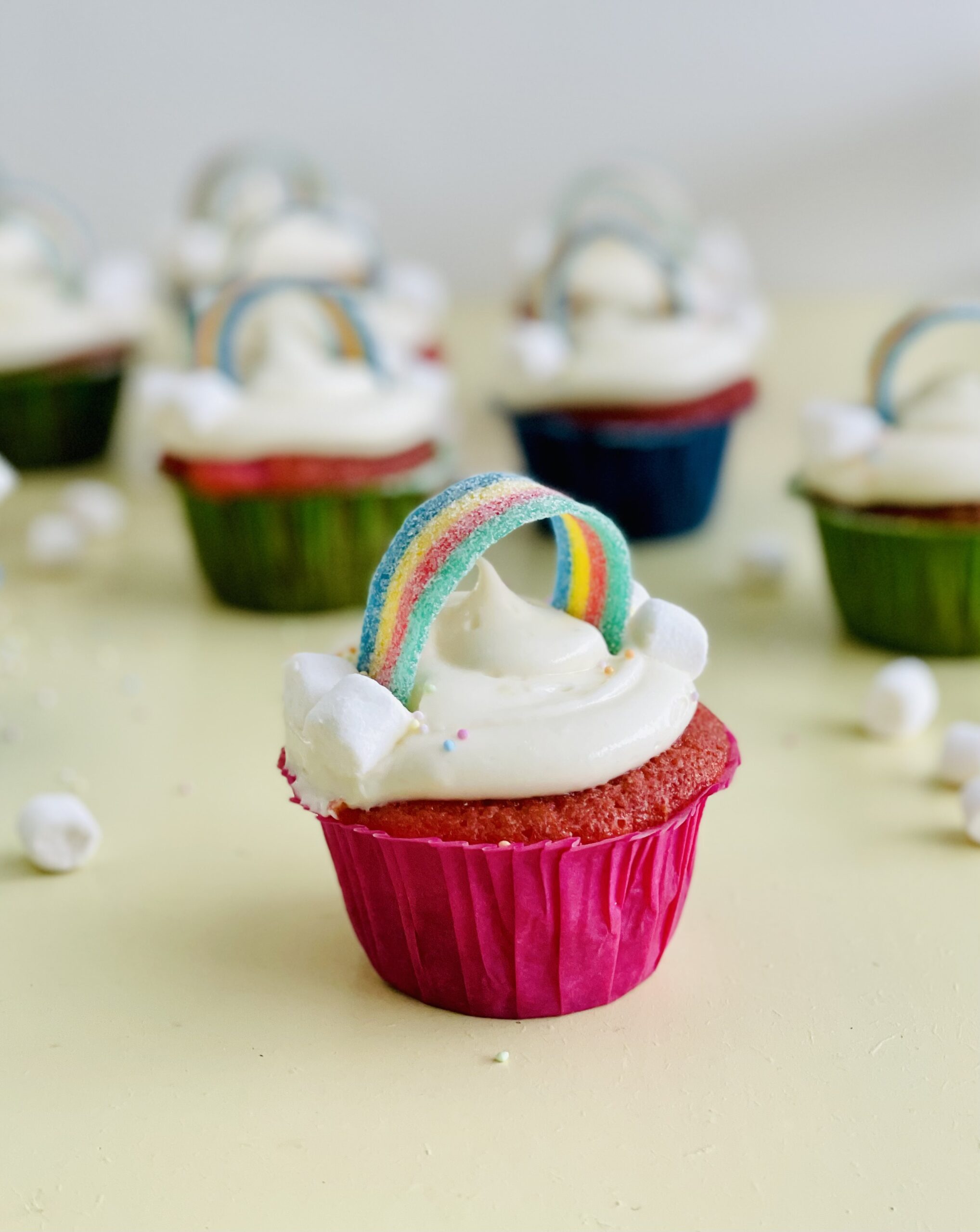 Regnbue cupcakes