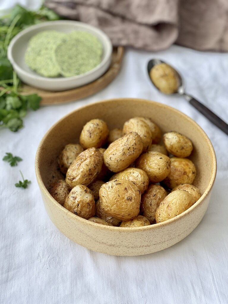 Hele kartofler i ovn