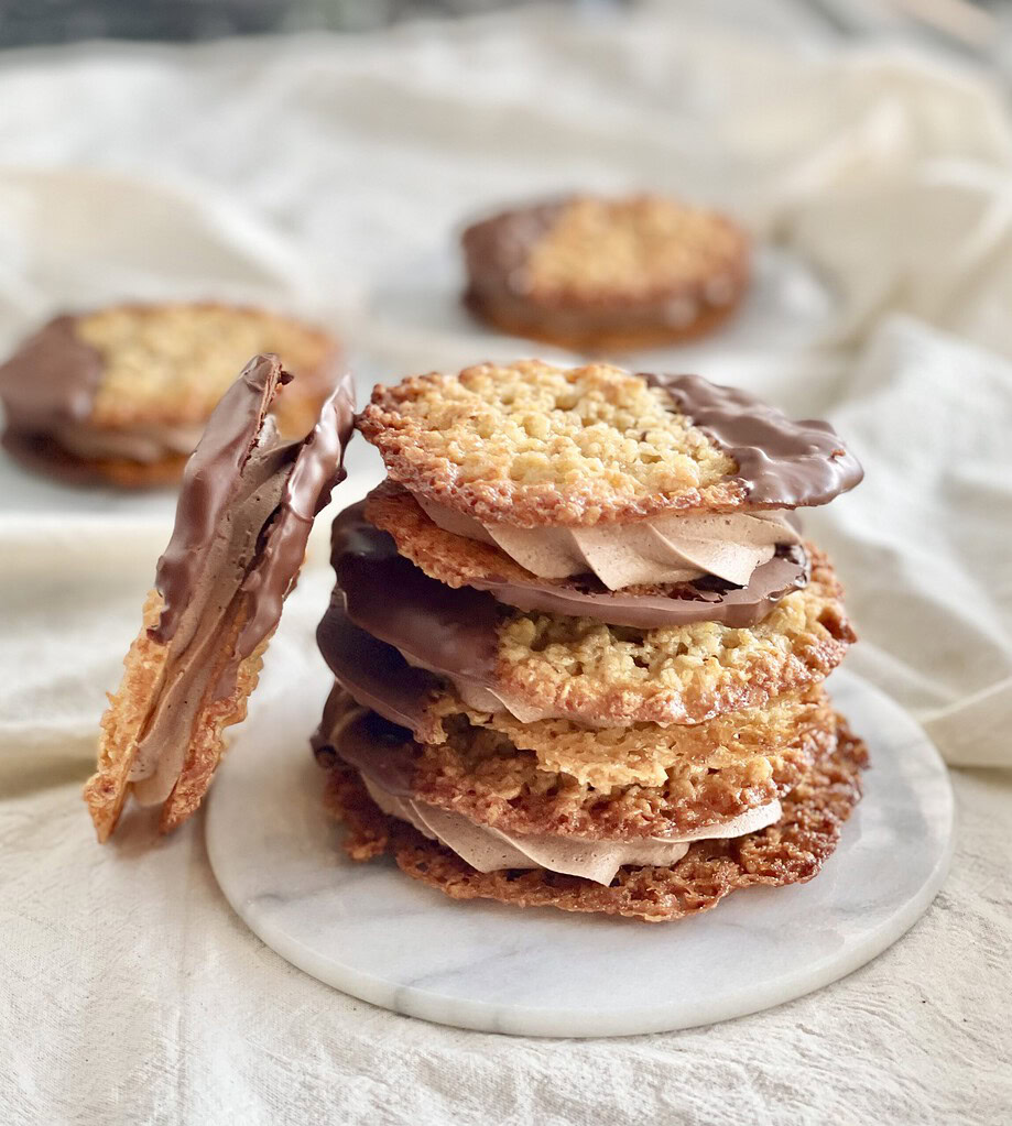 Havregrynskager med mokka smørcreme