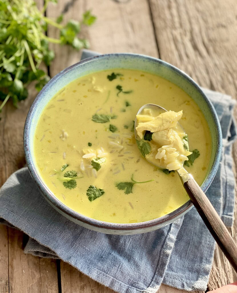 Karrysuppe med ris og kylling