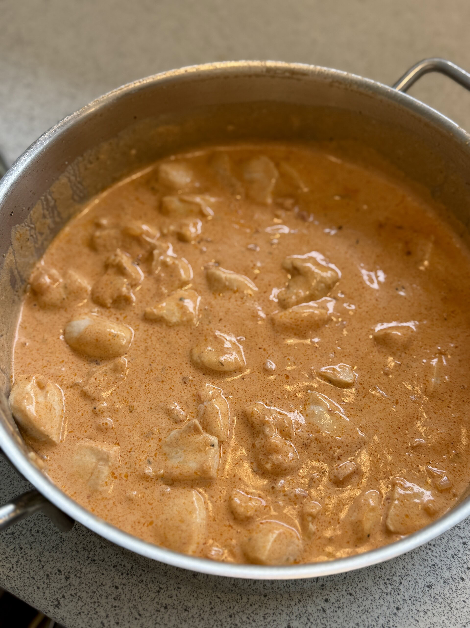 Kylling i pikantsovs