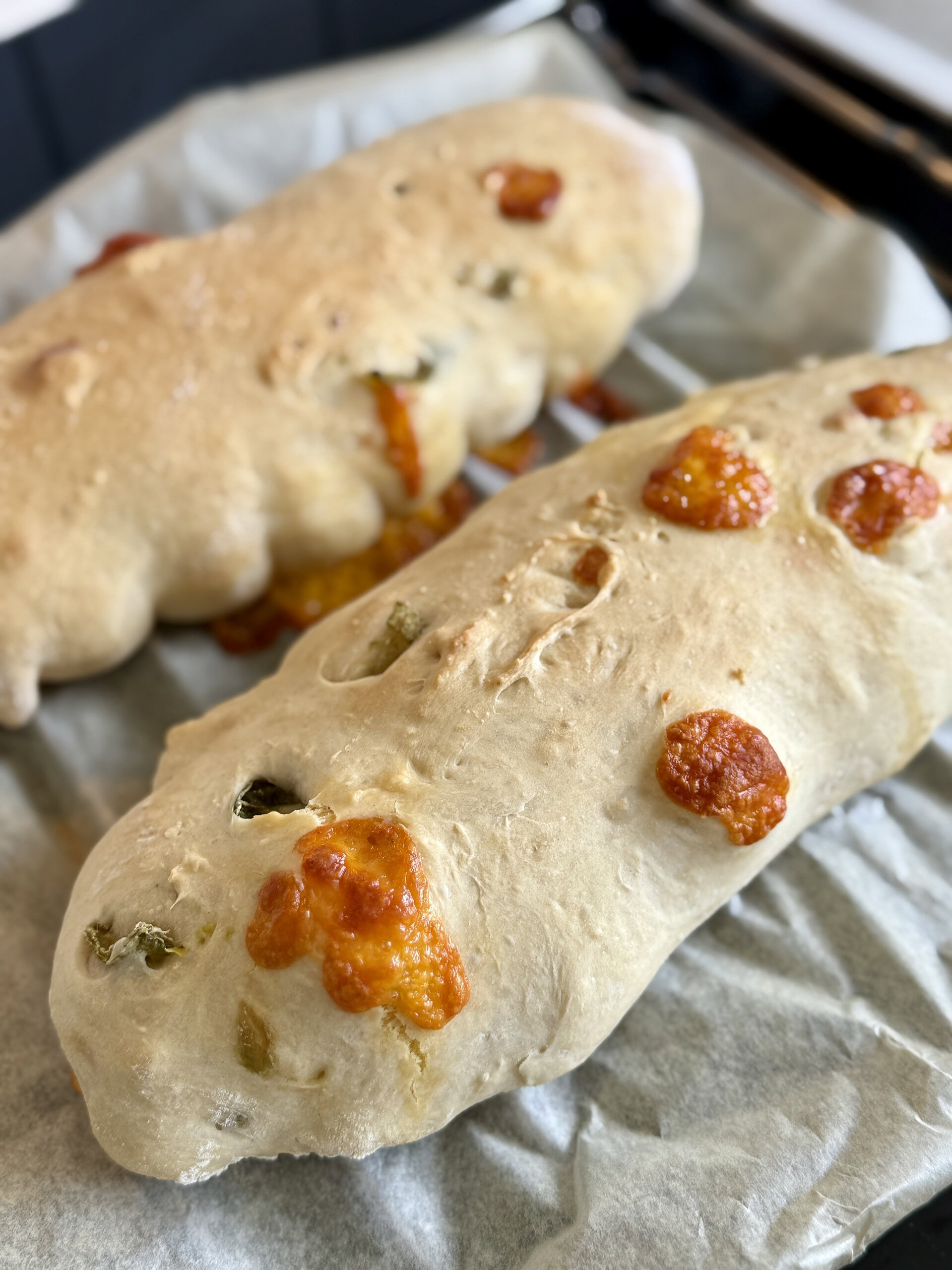 flutes med cheddar og jalapenos