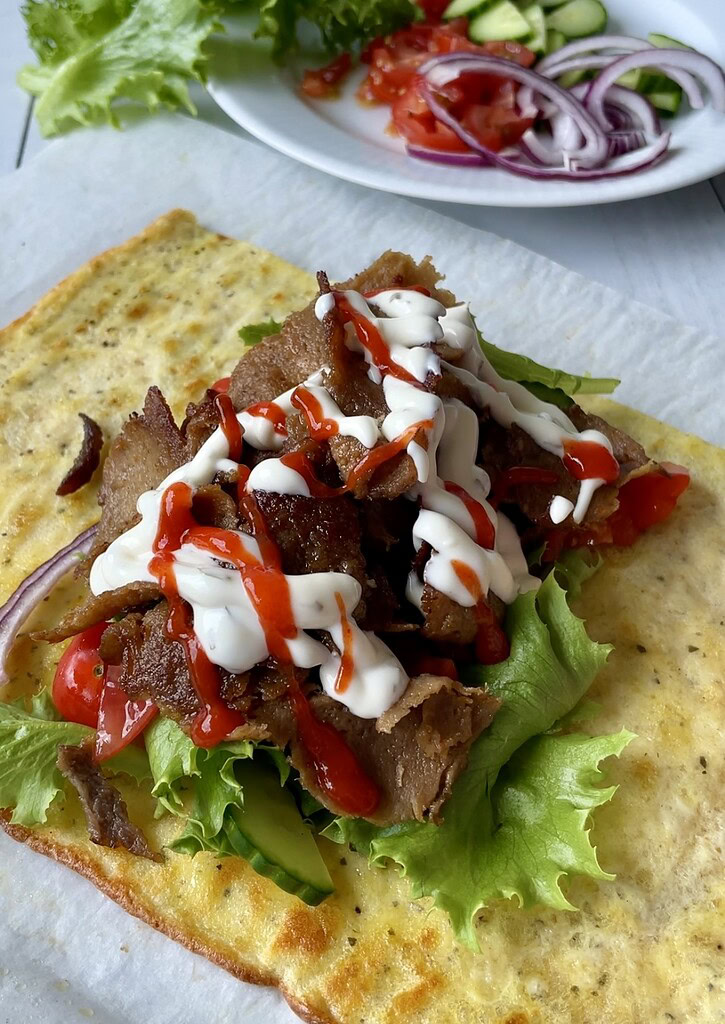 Hytteost rulle med kebab