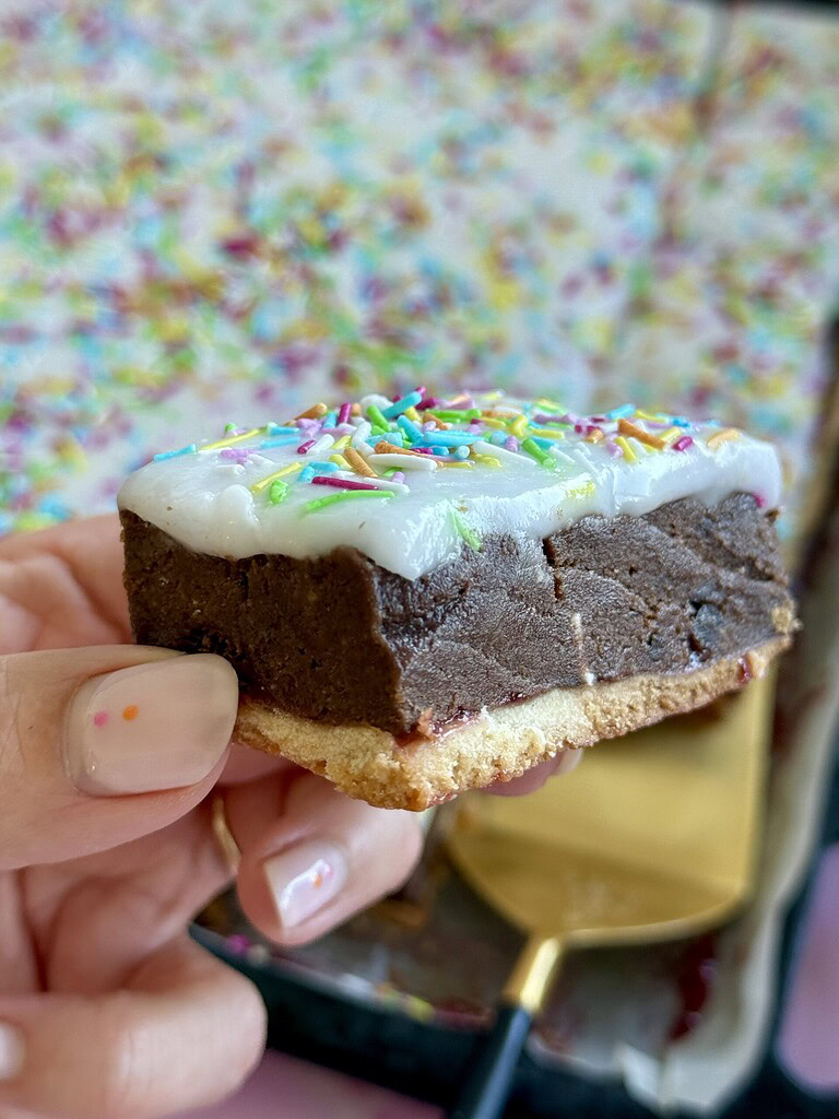 kæmpe studenterbrød kage