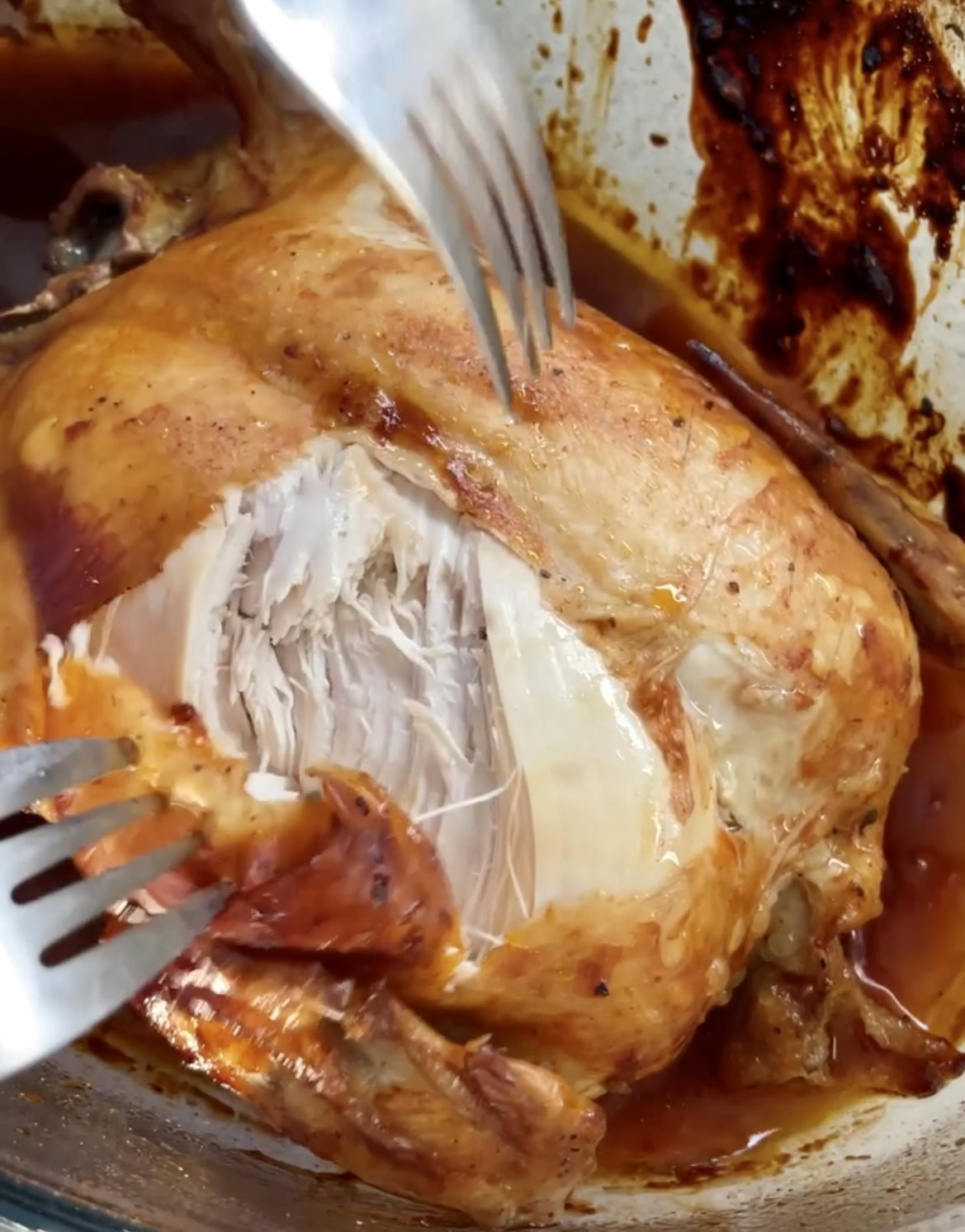 Pulled chicken af hel kylling
