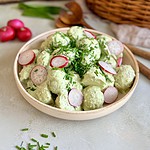Kartoffelsalat med ramsløgsdressing