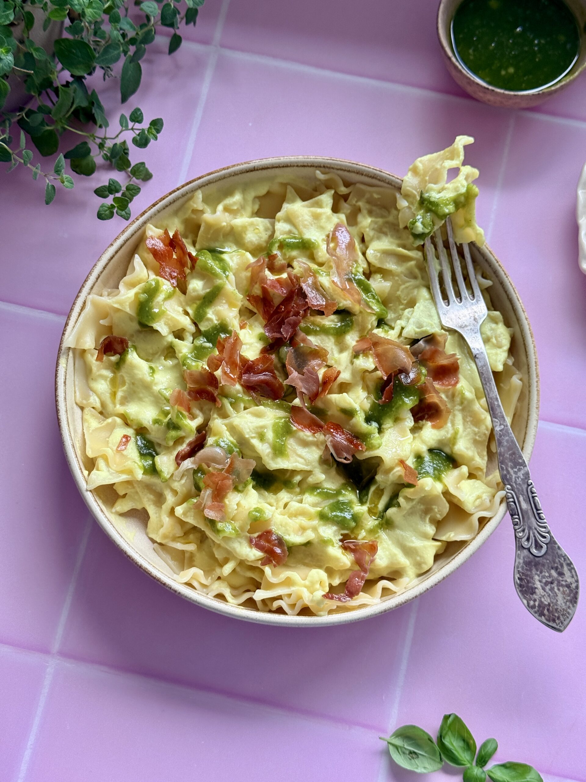 Pasta med blomkålssovs
